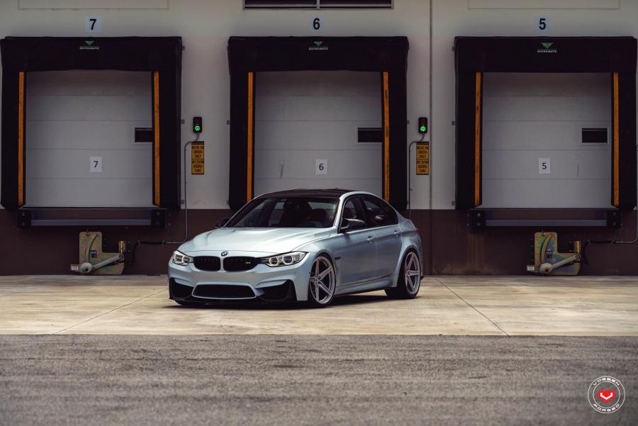  BMW M3 Sedan on Vossen Wheels (M-X5) 2019 года  (фото 9 из 18)